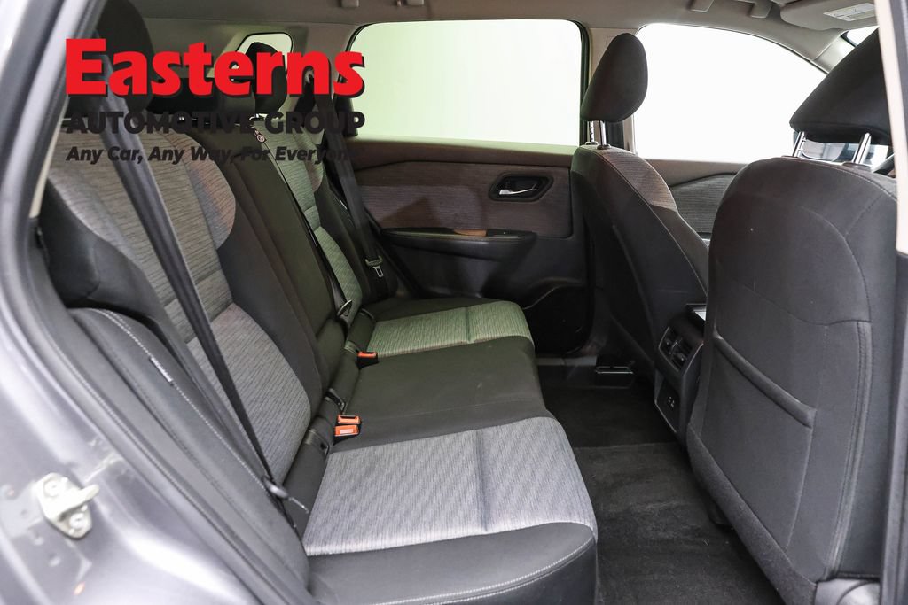 Used 2023 Nissan Rogue SV AWD/4WD image 23