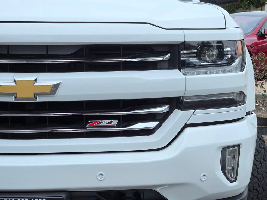 Used 2017 Chevrolet Silverado 1500 LTZ Z71 w/ LTZ Plus Package AWD/4WD image 11