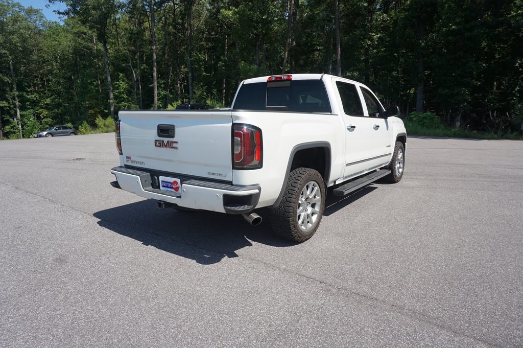 Used 2017 GMC Sierra 1500 Denali AWD/4WD image 21
