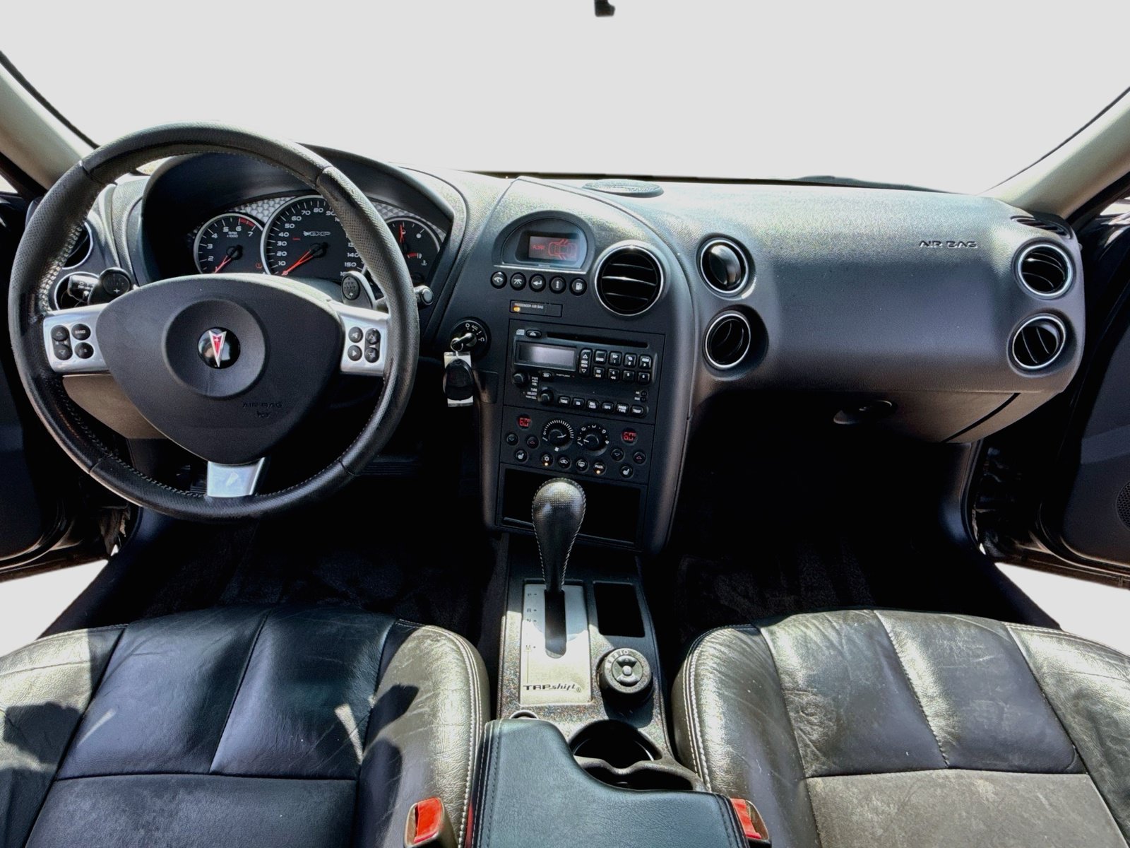 Used 2008 Pontiac Grand Prix GXP FWD image 14