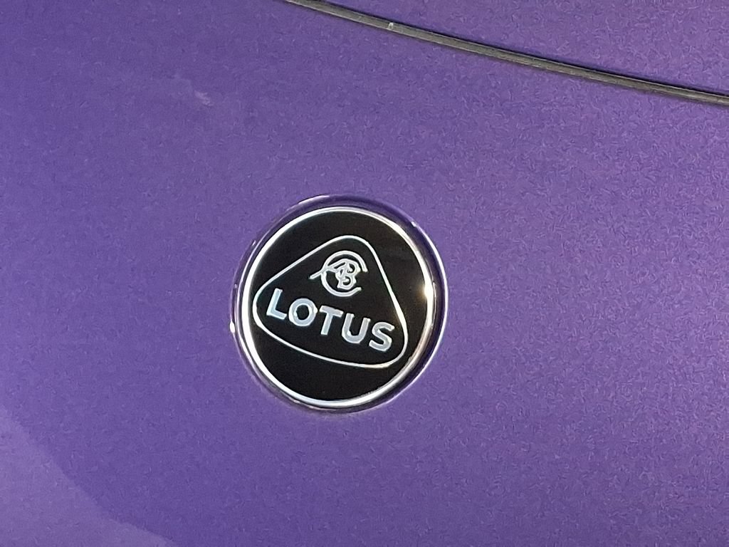 Used 2026 Lotus Emira SE RWD image 17