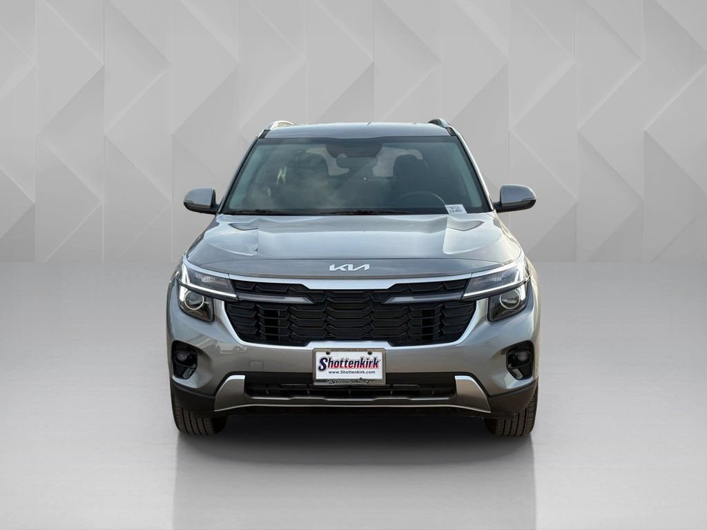 New 2026 Kia Seltos S FWD image 2