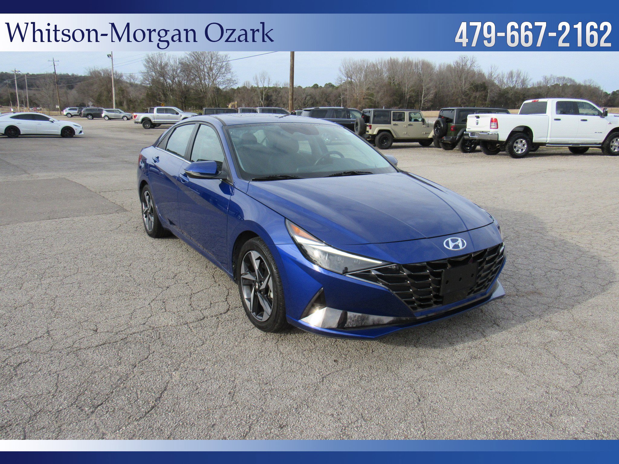 Used 2023 Hyundai Elantra Limited w/ Preferred Accessory Package image 18