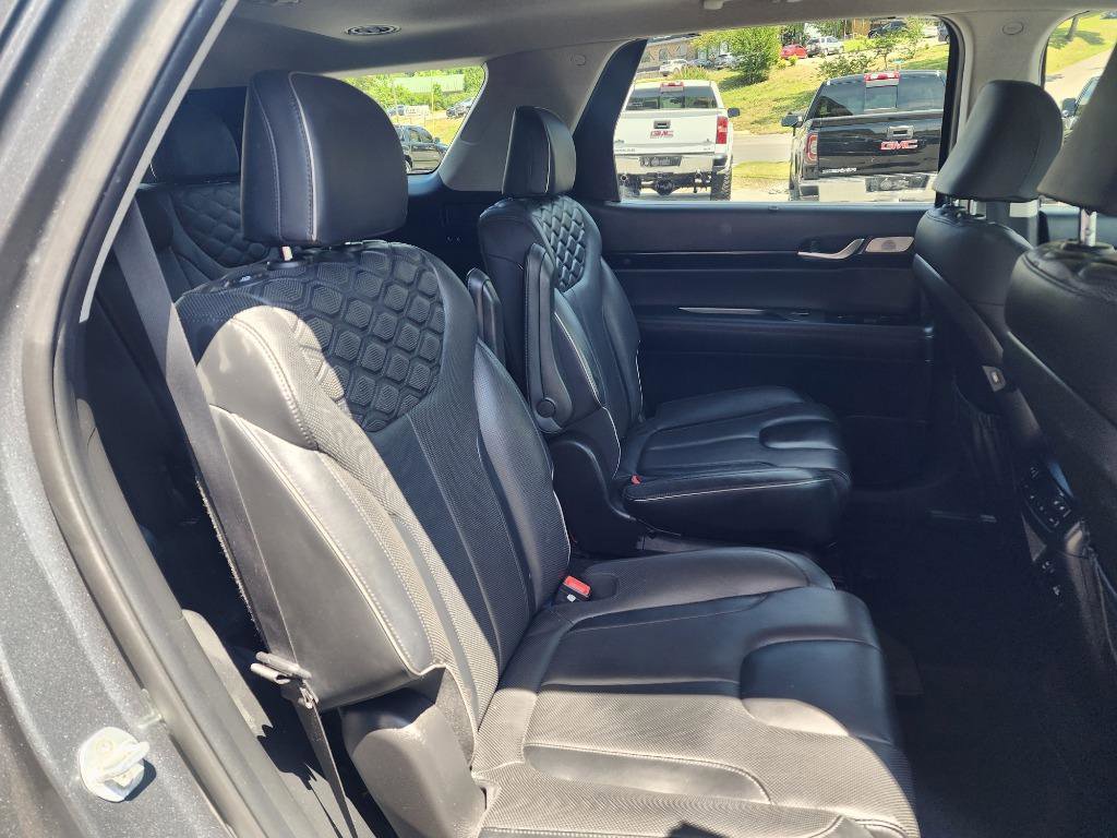 Used 2021 Hyundai Palisade Limited FWD image 9