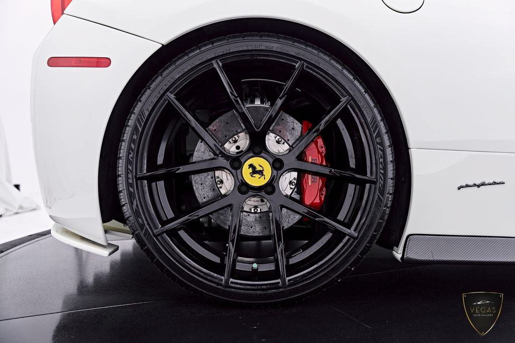 Used 2014 Ferrari 458 Spider RWD image 39