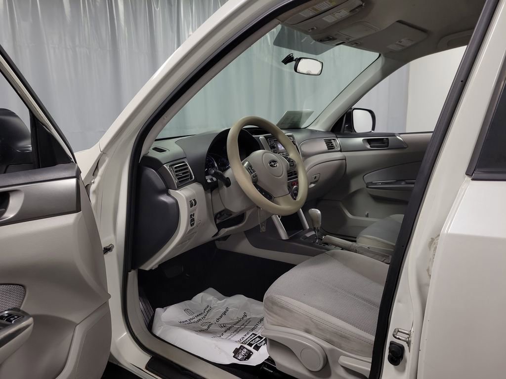 Used 2013 Subaru Forester 2.5X AWD/4WD image 13