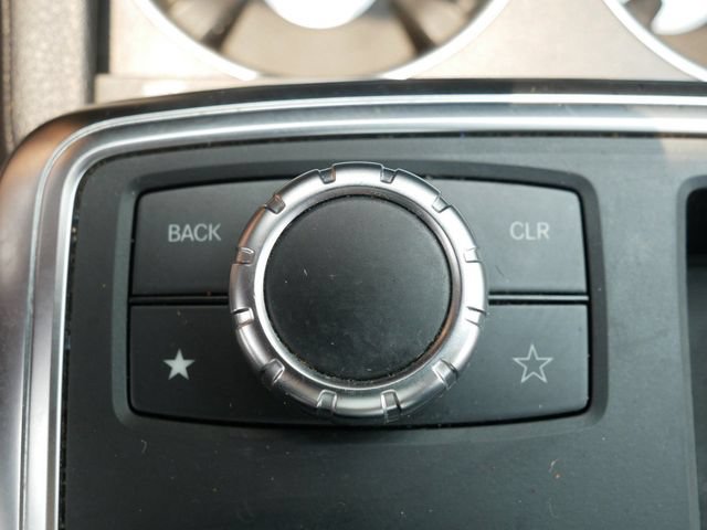 Used 2015 Mercedes-Benz ML 350 4MATIC image 31