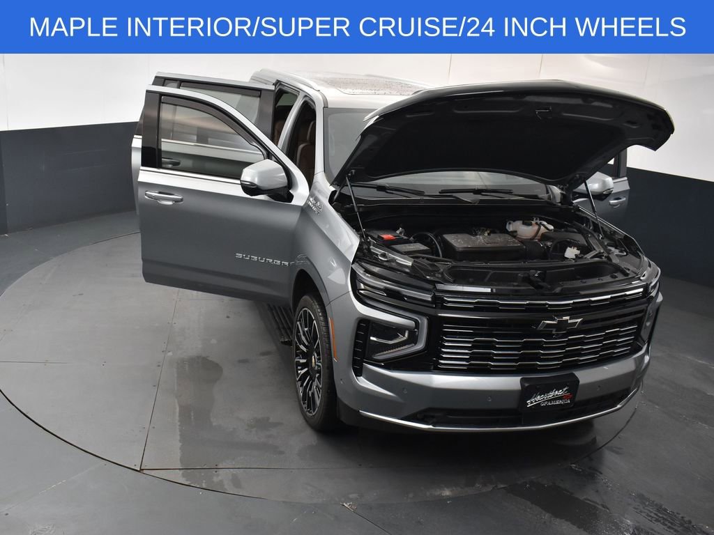 Used 2026 Chevrolet Suburban High Country AWD/4WD image 17
