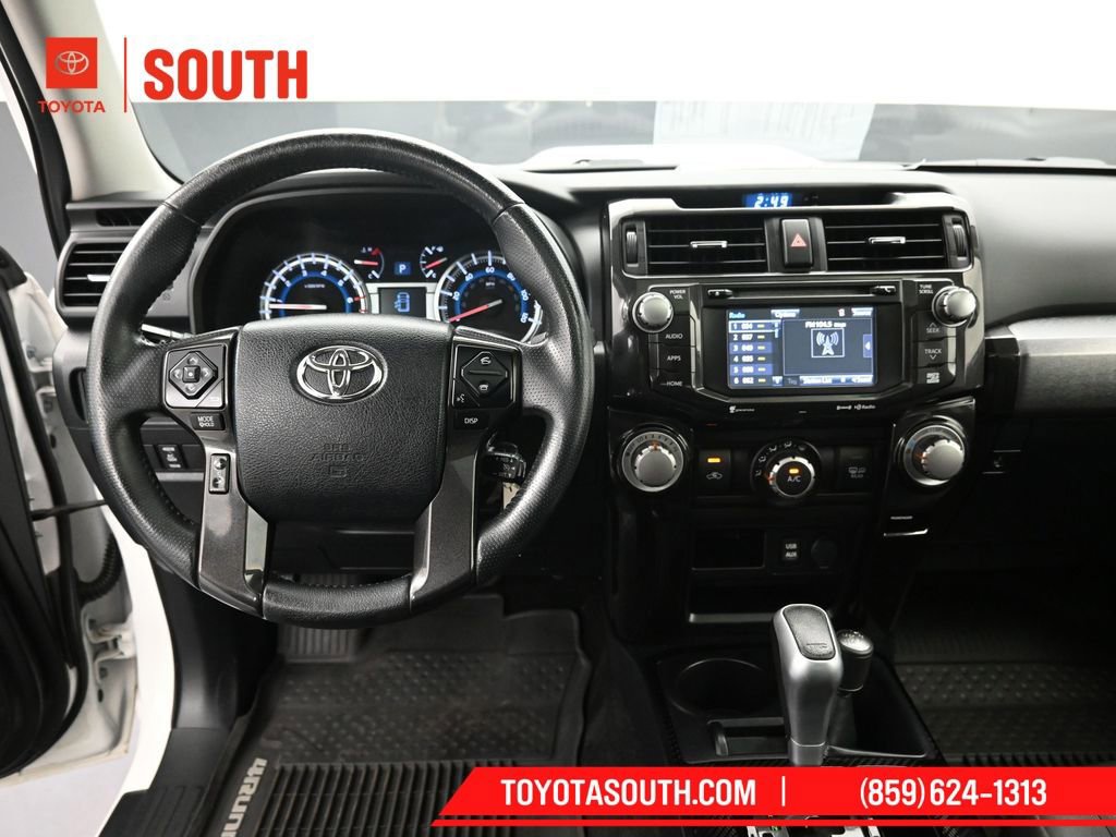 Used 2019 Toyota 4Runner TRD Off-Road Premium image 11