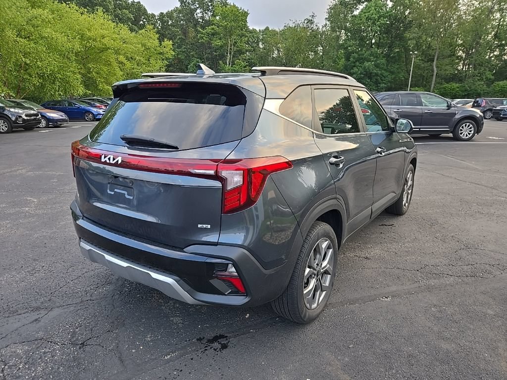 Certified 2024 Kia Seltos S AWD/4WD image 3