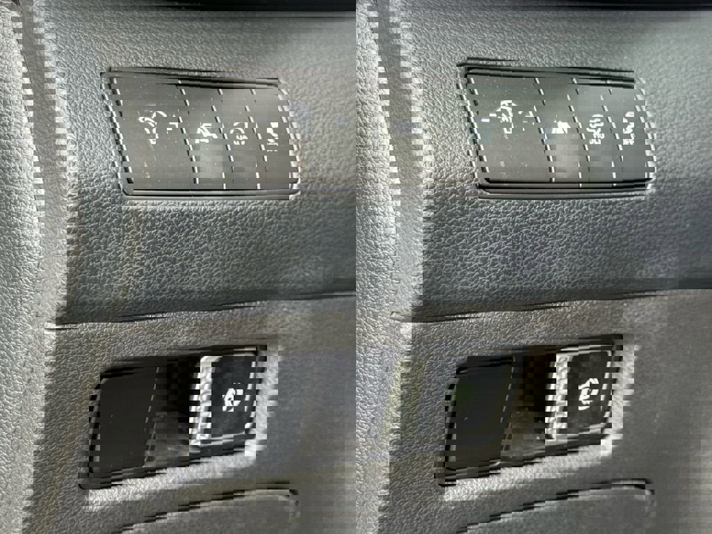 Used 2023 Hyundai Santa Fe SEL image 21