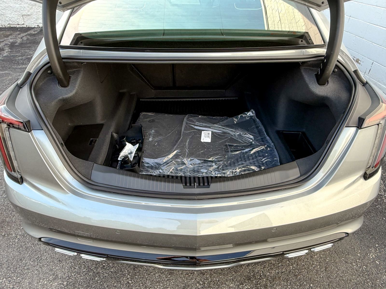 New 2026 Cadillac CT5 V w/ Technology Package image 40