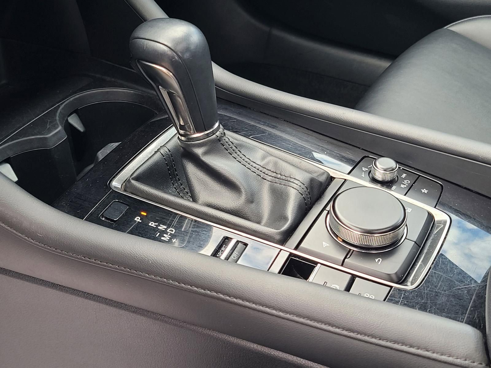 Used 2023 MAZDA MAZDA3 s image 9