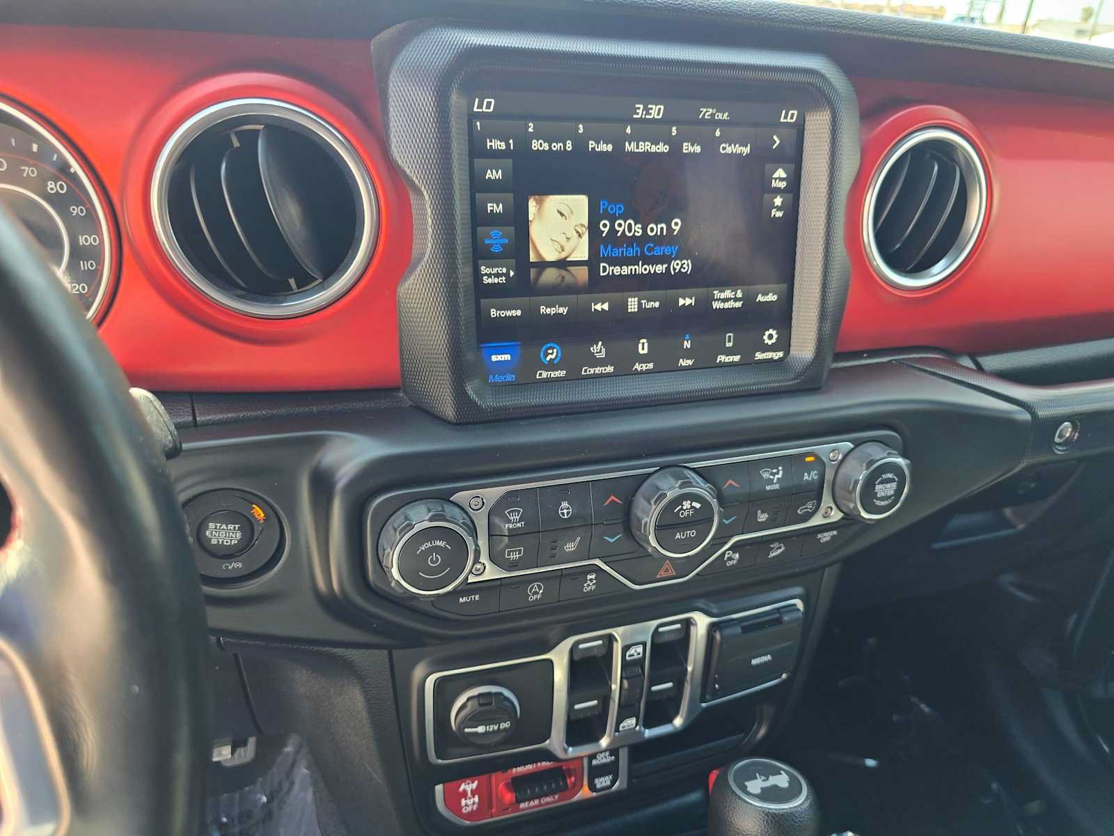 Used 2021 Jeep Wrangler Unlimited Rubicon AWD/4WD image 27