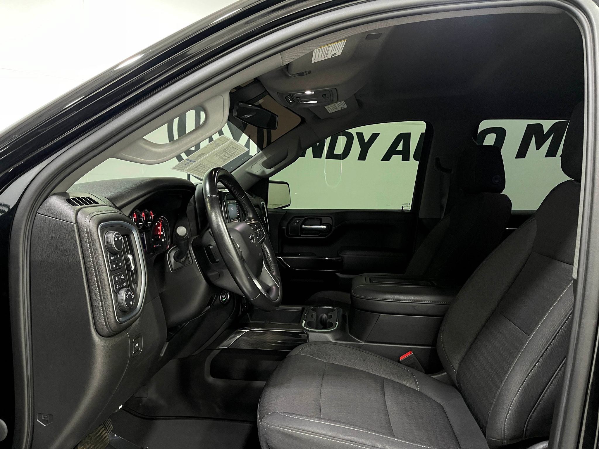 Used 2021 Chevrolet Silverado 1500 LT Trail Boss w/ Convenience Package II AWD/4WD image 11