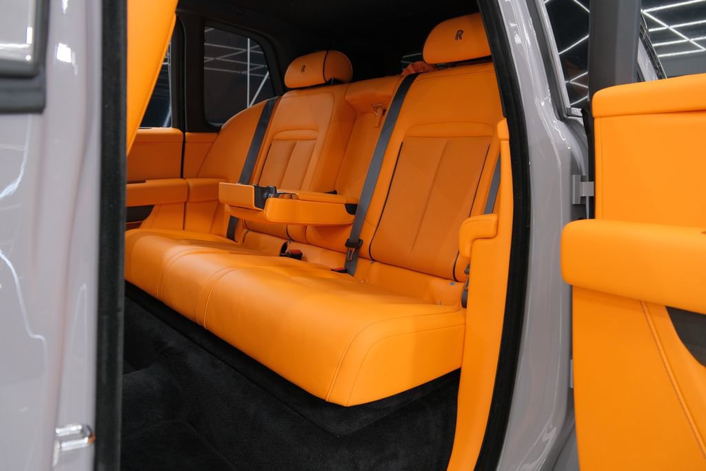 Used 2026 Rolls-Royce Cullinan image 45