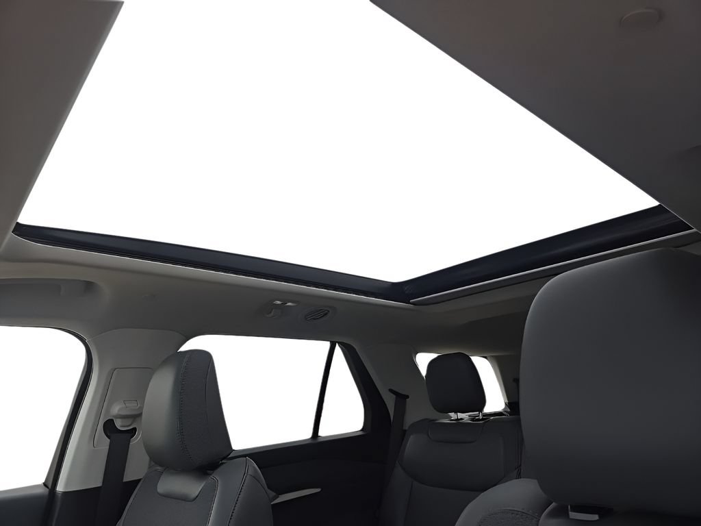 New 2026 Ford Explorer Active w/ Active Comfort Package AWD/4WD image 19