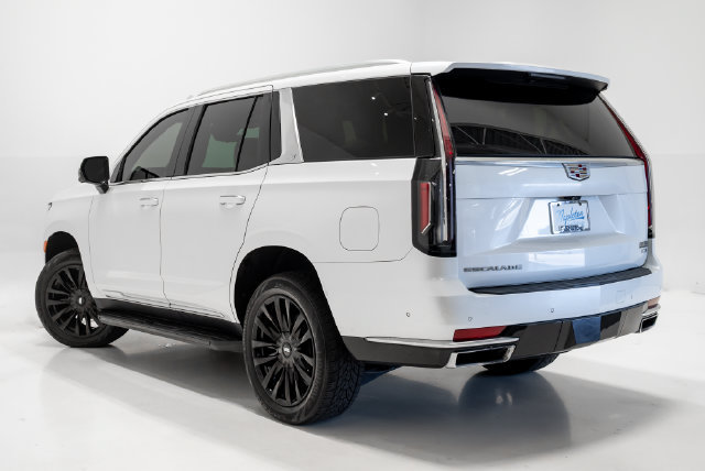 Used 2023 Cadillac Escalade Premium Luxury AWD/4WD image 29