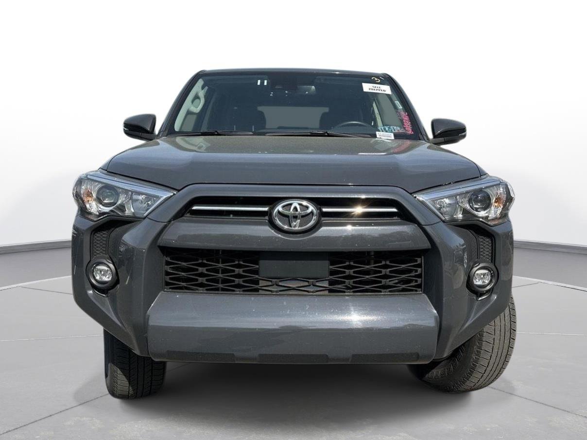 Used 2024 Toyota 4Runner SR5 Premium image 3