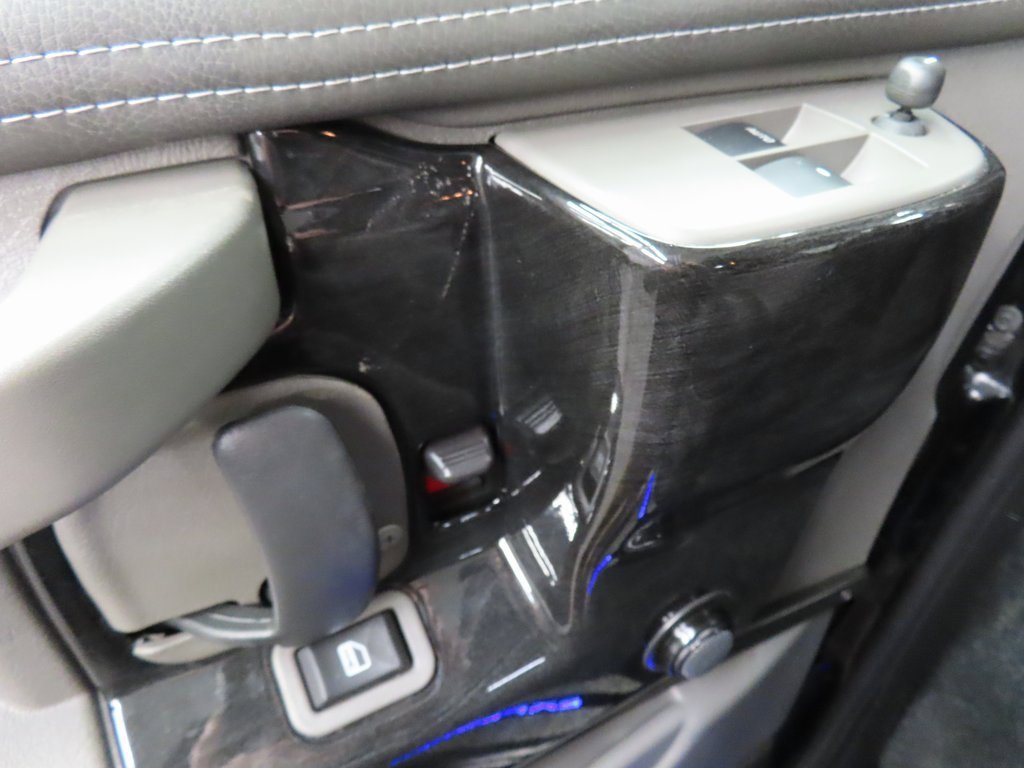 Used 2022 GMC Savana 2500 Extended w/ Enhanced Convenience Package image 56