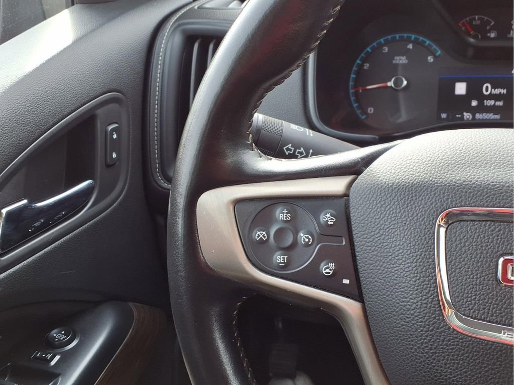 Certified 2019 GMC Canyon Denali image 10