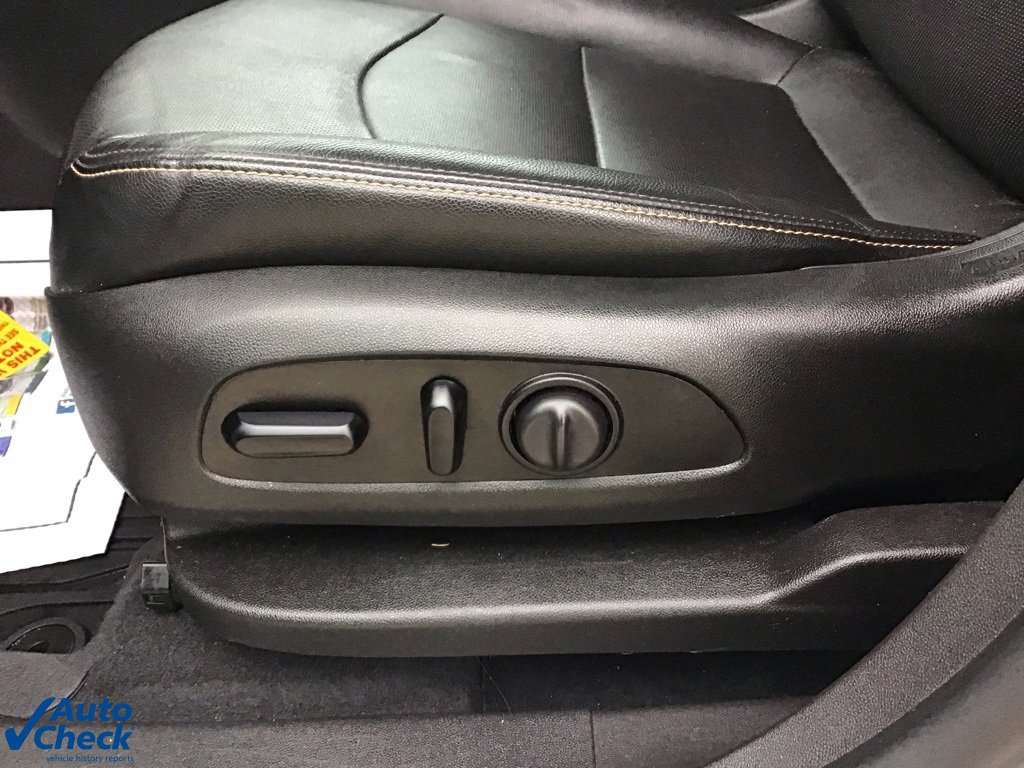 Used 2021 Chevrolet Equinox Premier w/ LPO, Floor Liner Package image 29