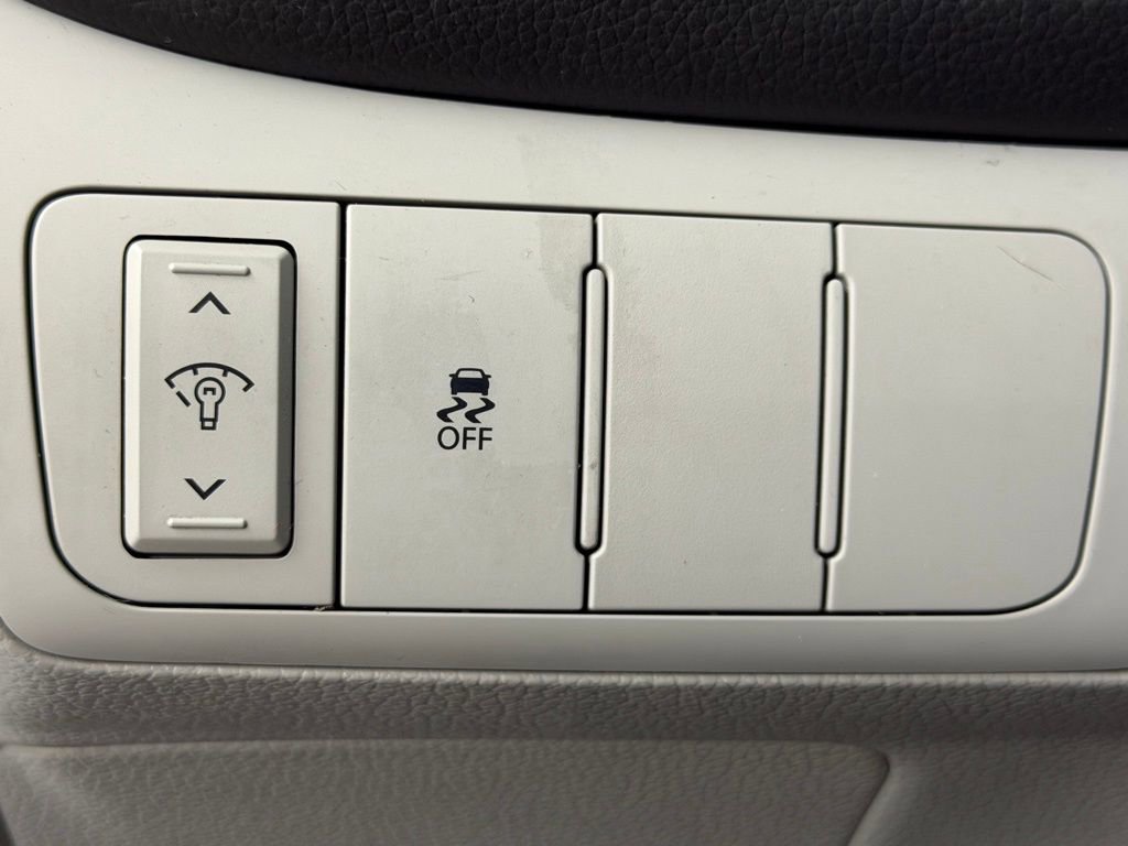 Used 2015 Kia Optima EX image 28