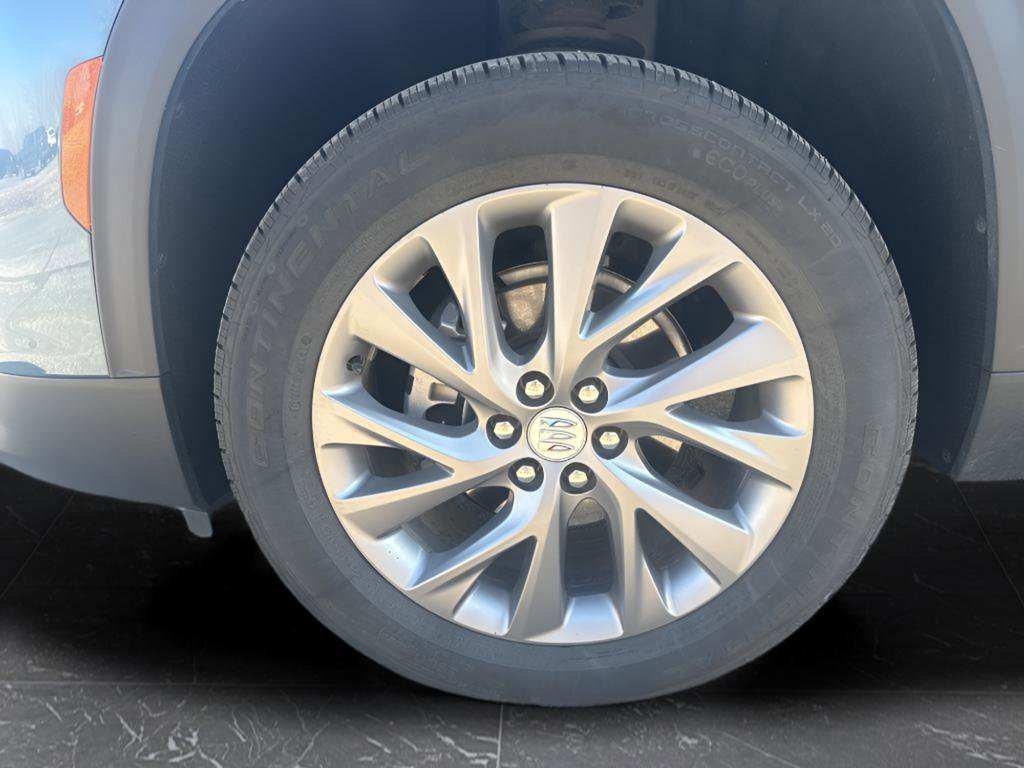 Used 2025 Buick Enclave Preferred image 46