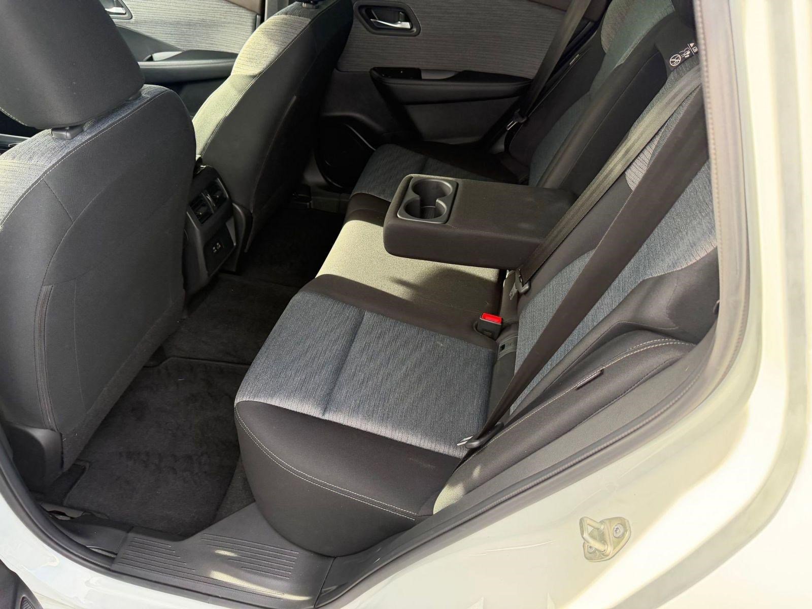 Certified 2023 Nissan Rogue SV image 14