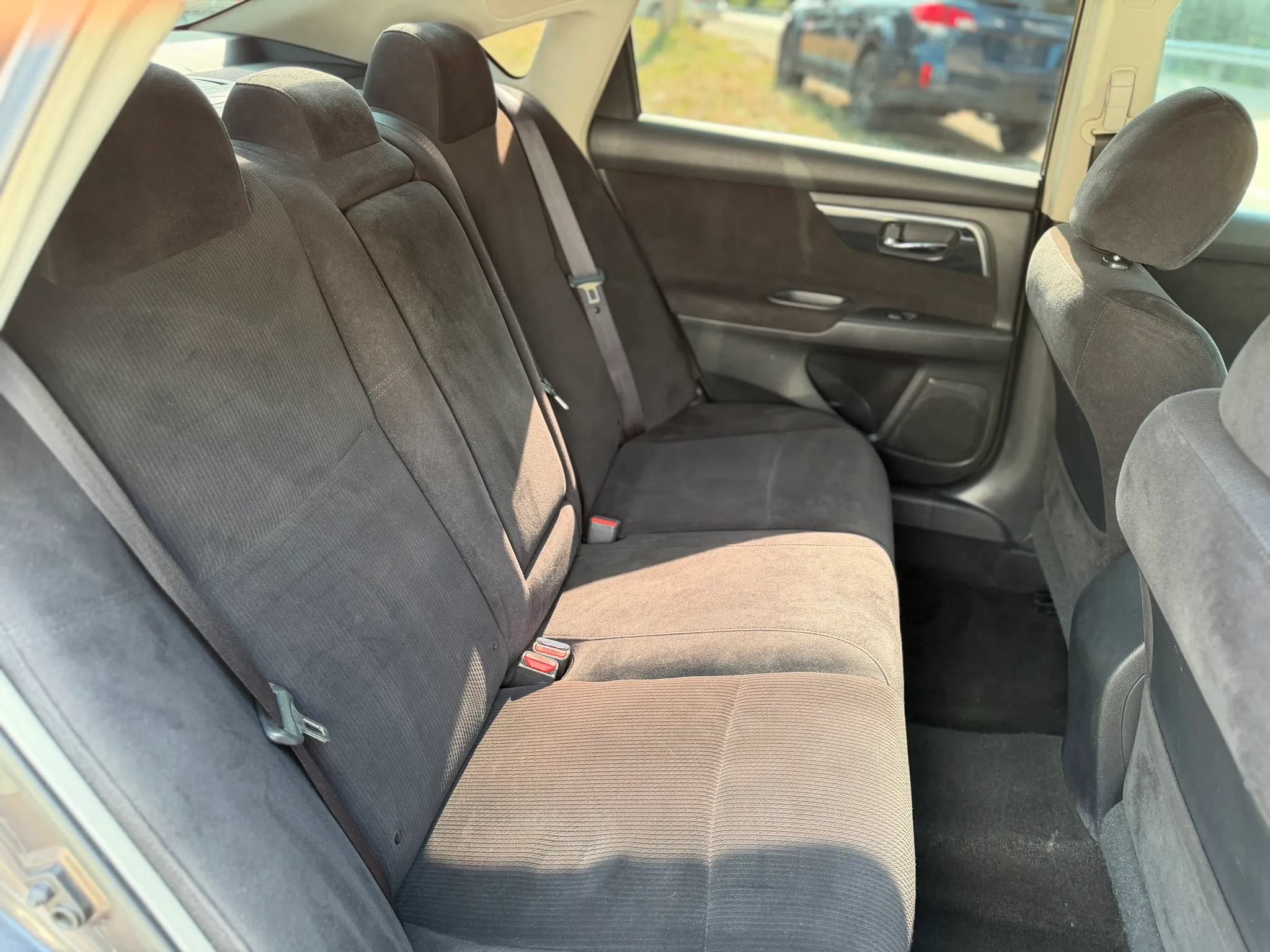 Used 2013 Nissan Altima 2.5 S FWD image 33