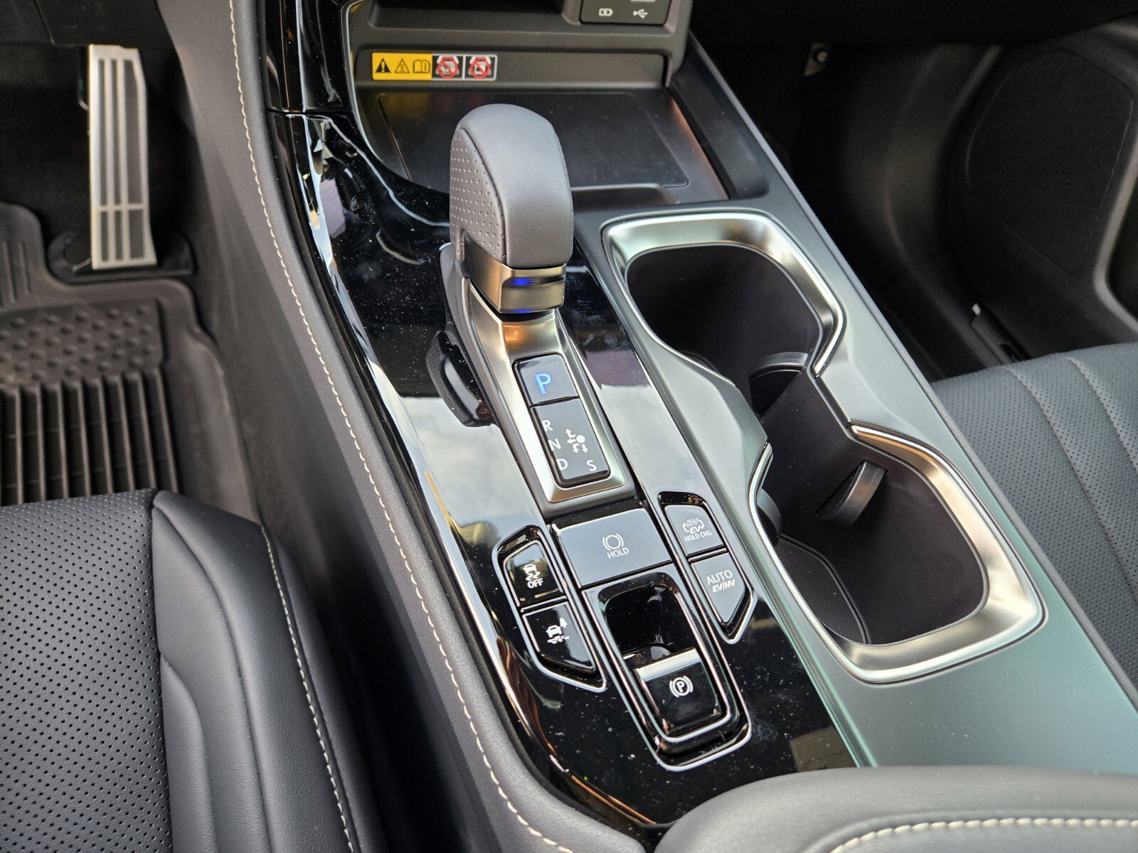 New 2026 Lexus NX 450h+ F Sport AWD/4WD image 12