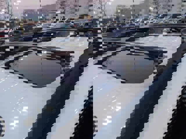 Used 2021 Chevrolet Traverse Premier w/ Redline Edition image 17