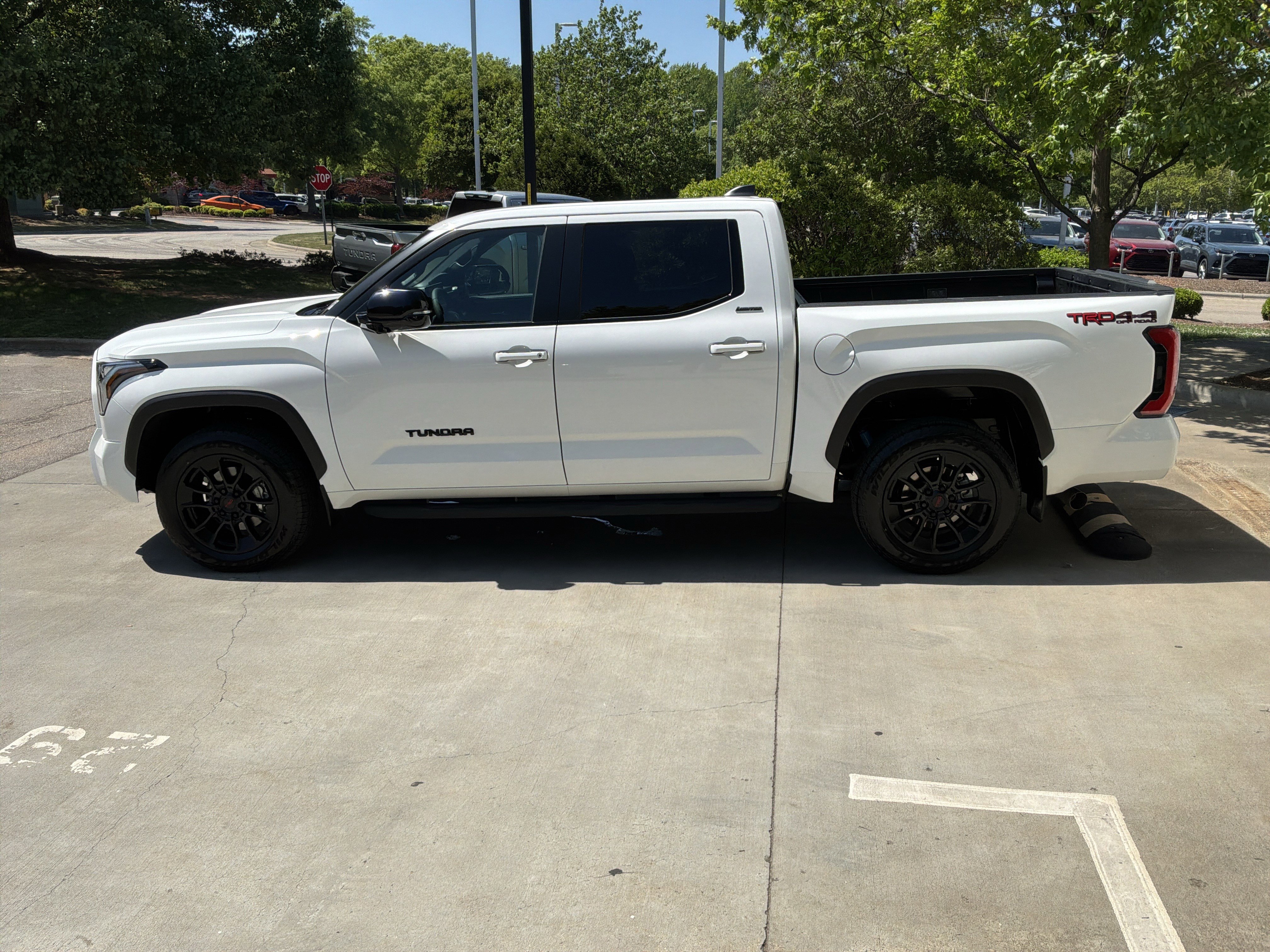 Used 2025 Toyota Tundra Limited w/ TRD Off-Road Package AWD/4WD image 7