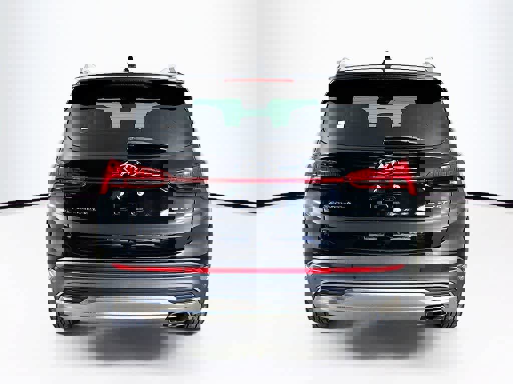Used 2022 Hyundai Santa Fe Limited AWD/4WD image 5