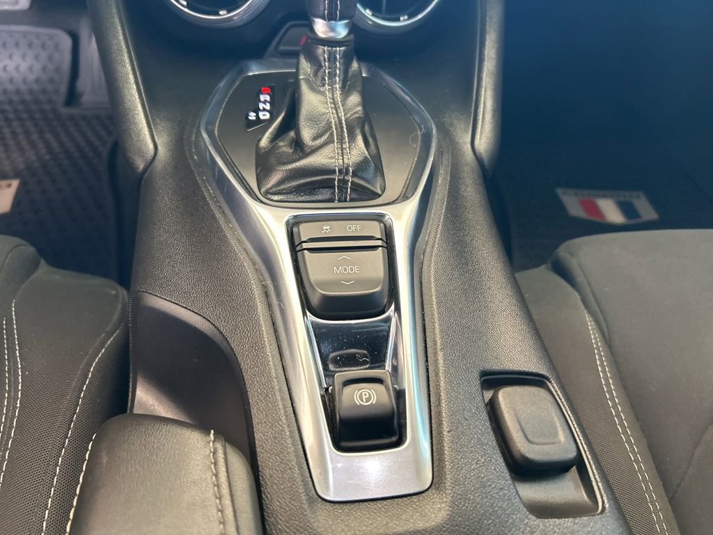 Used 2020 Chevrolet Camaro LT image 42