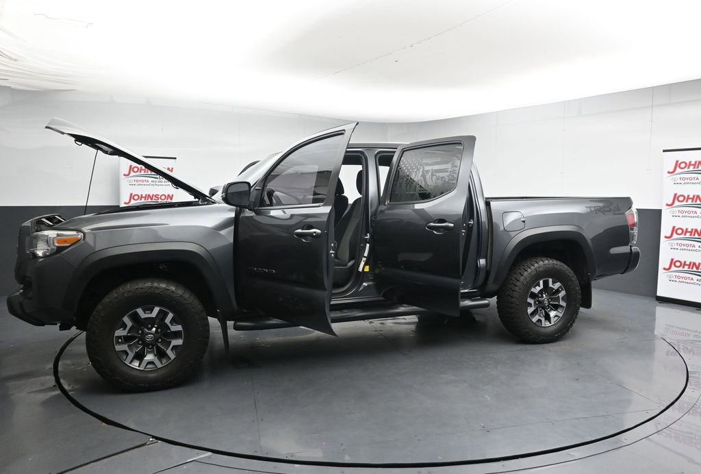 Used 2021 Toyota Tacoma TRD Off-Road w/ Technology Package AWD/4WD image 42