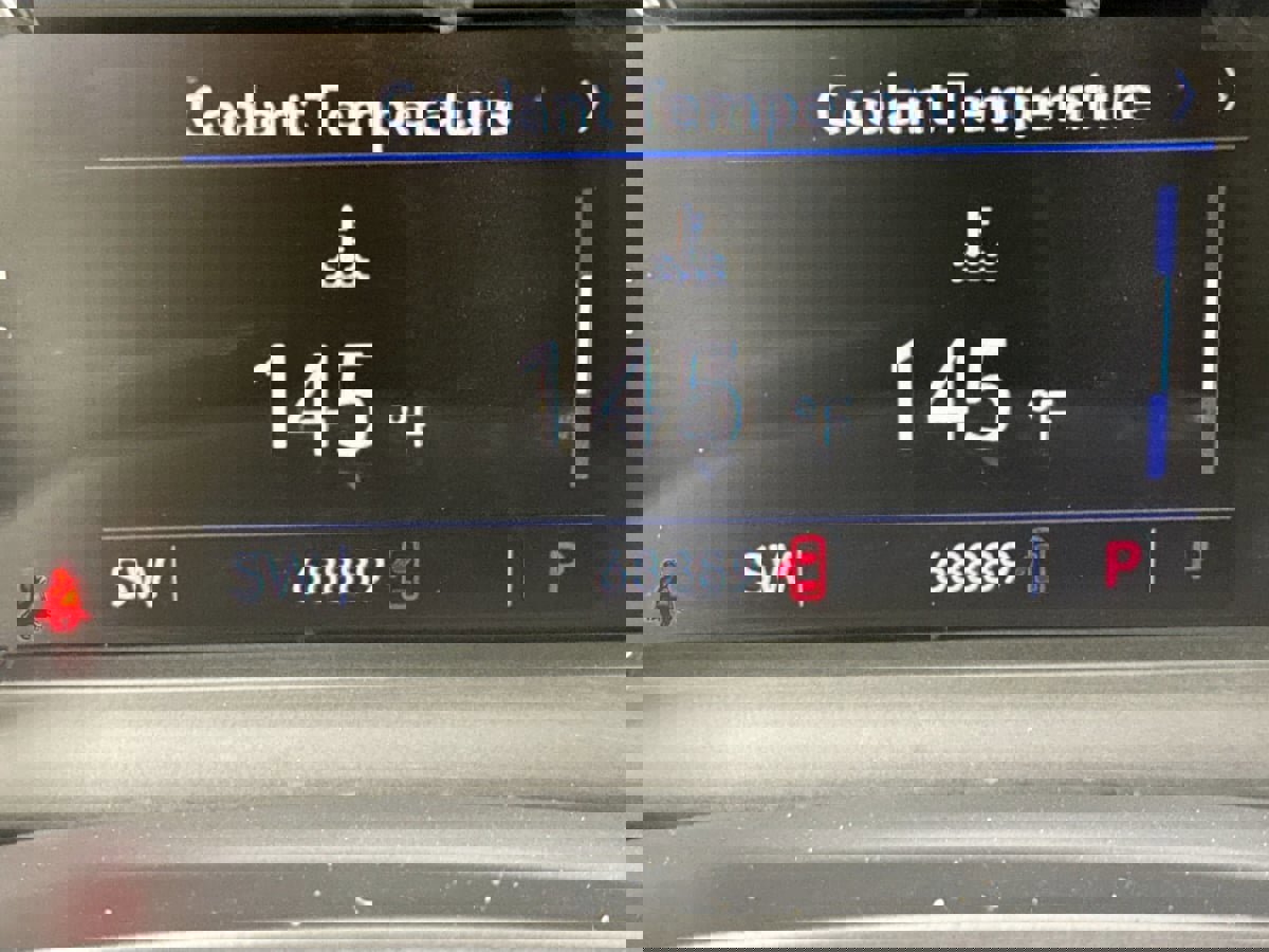 Used 2020 Cadillac XT6 Premium Luxury image 12