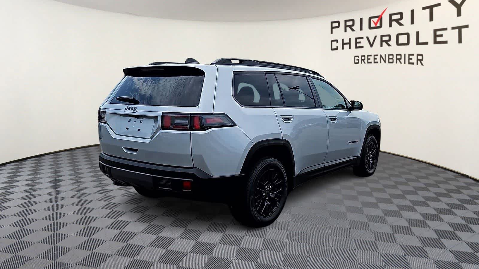 Used 2026 Jeep Cherokee AWD/4WD image 8