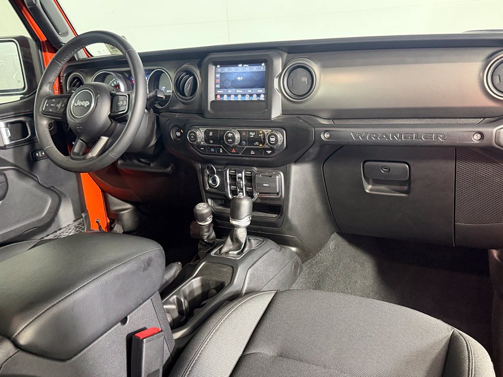 Used 2023 Jeep Wrangler Unlimited AWD/4WD image 19