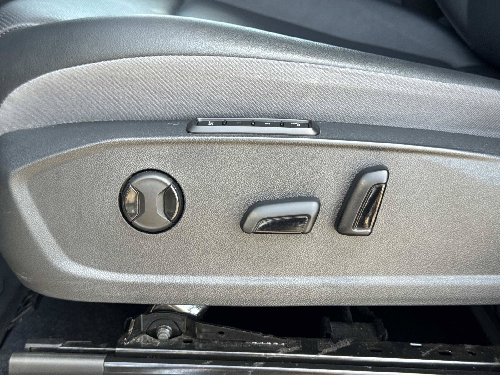 Certified 2023 Volkswagen ID.4 Pro S RWD image 24