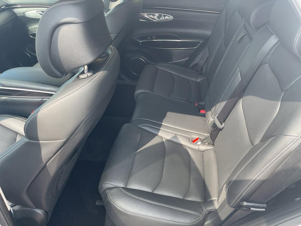 Used 2025 Genesis GV70 2.5T image 29