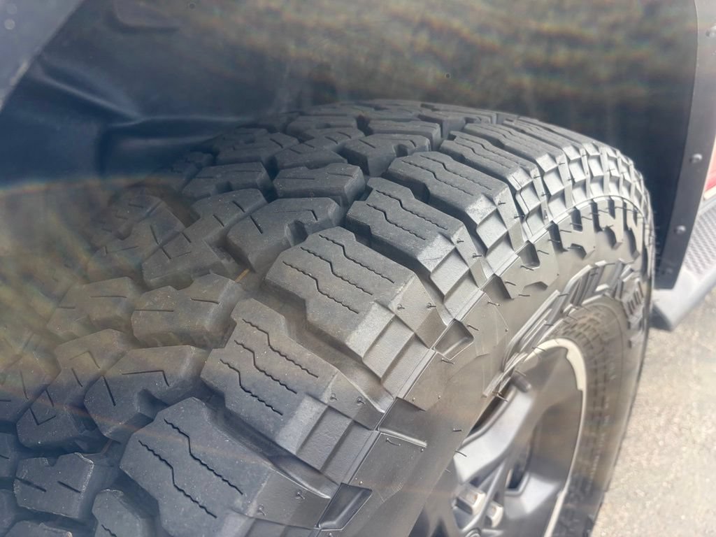 Used 2024 Jeep Wrangler Unlimited Sport AWD/4WD image 4