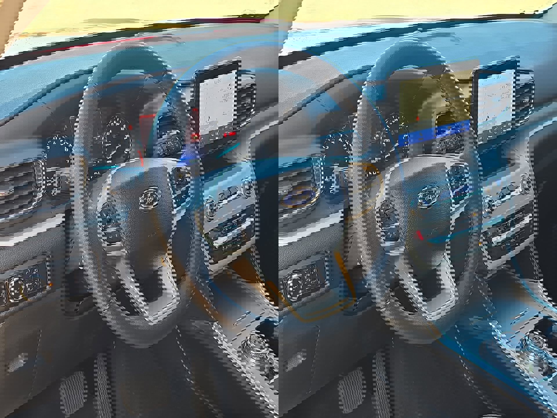 Used 2023 Ford Explorer XLT w/ Equipment Group 202A image 15