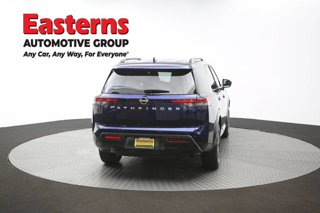 Used 2025 Nissan Pathfinder SV FWD image 38