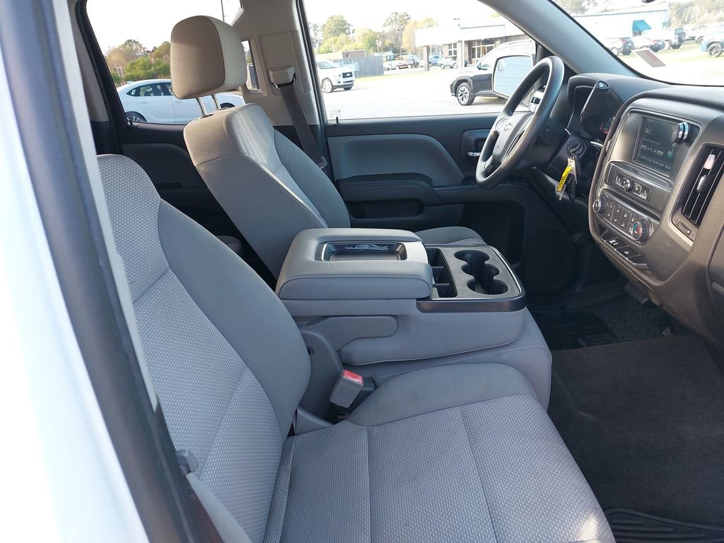 Used 2017 Chevrolet Silverado 1500 Custom w/ Custom Convenience Package image 10