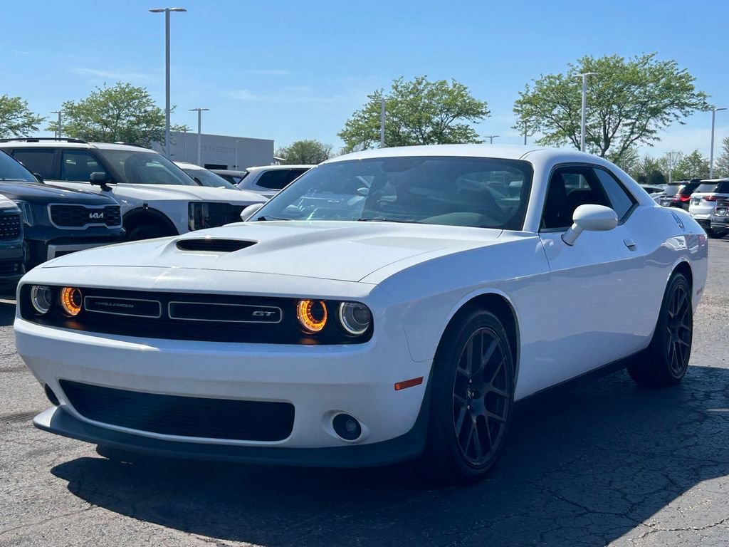Used 2019 Dodge Challenger GT w/ Performance Handling Group RWD image 3