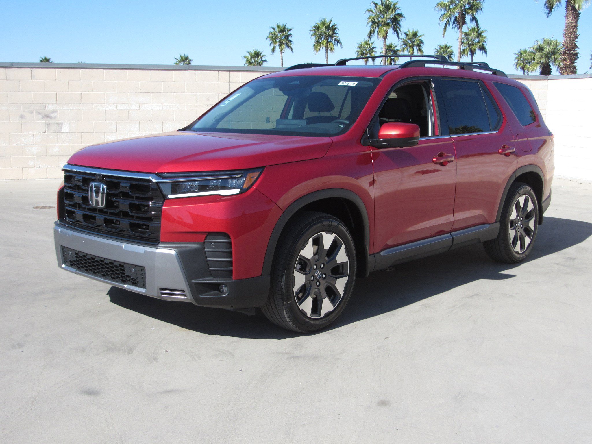 New 2026 Honda Pilot Touring image 2