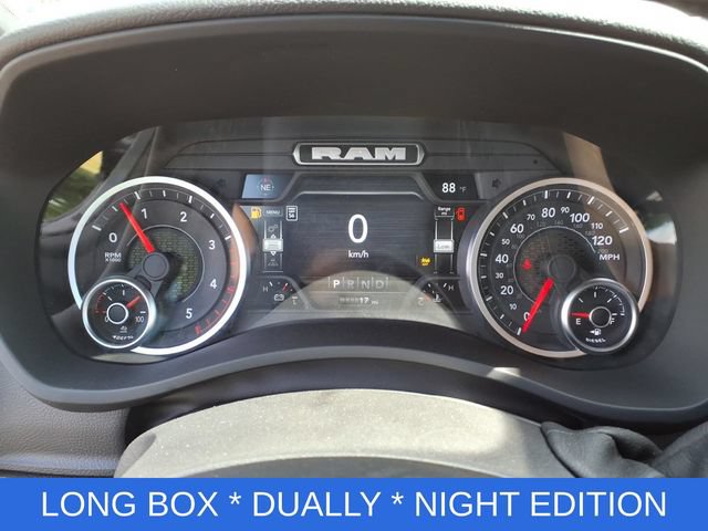 New 2026 RAM 3500 Big Horn AWD/4WD image 18