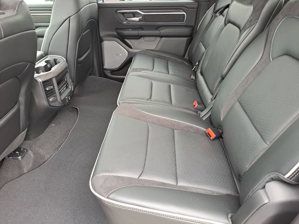 New 2026 RAM 1500 Laramie w/ Night Edition AWD/4WD image 15