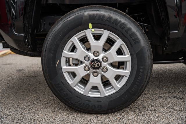 New 2026 Toyota Tacoma SR5 image 15